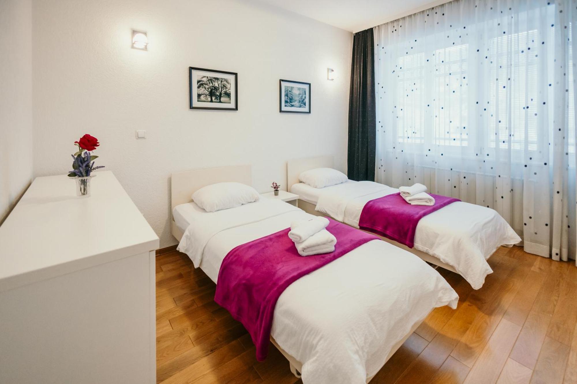 Apartment Vijecnica SJJ Exteriér fotografie
