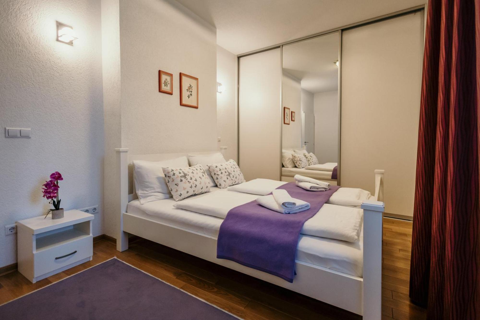 Apartment Vijecnica SJJ Exteriér fotografie